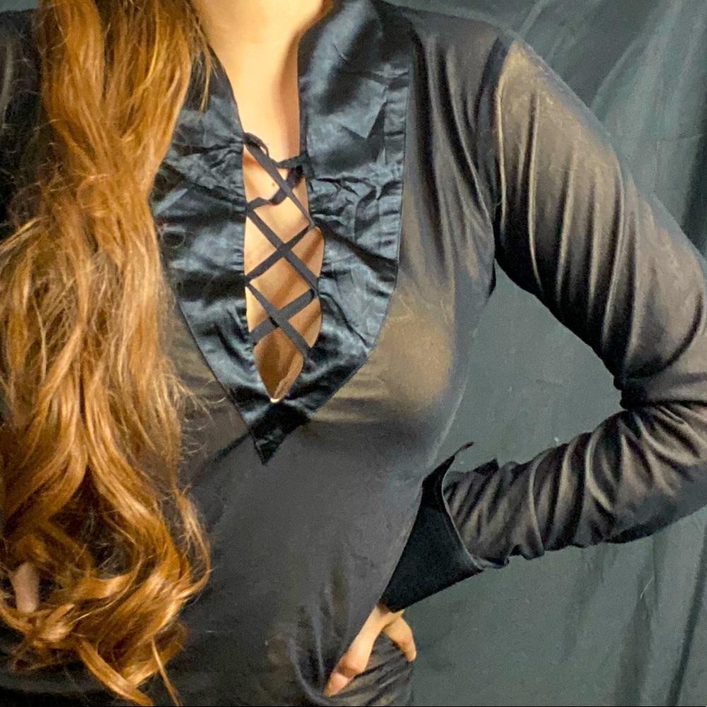 Black bodysuit 🤍